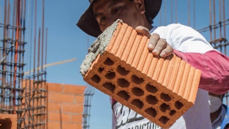 AUTOCONSTRUCCIÓN SEGURA: CÓMO ELEGIR MATERIALES QUE GARANTICEN DURABILIDAD Y EVITEN RIESGOS ESTRUCTURALES